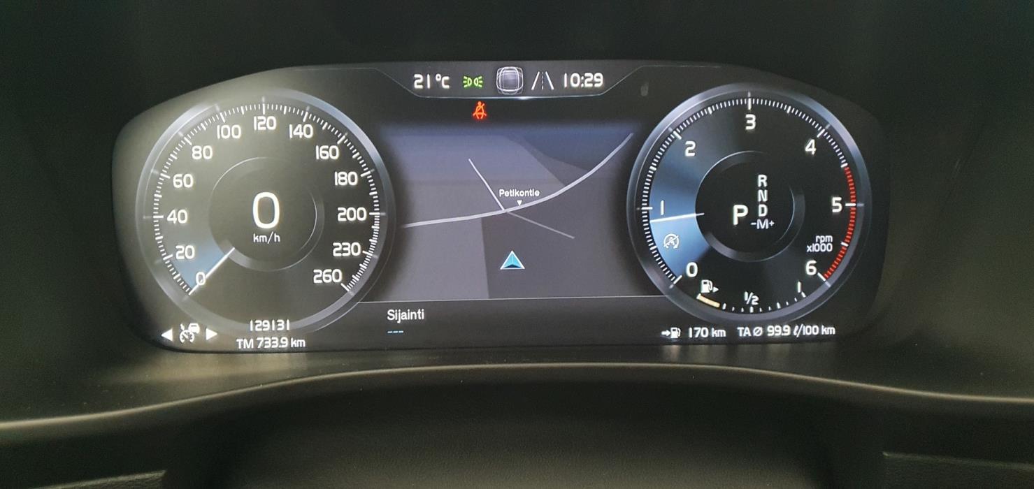 VOLVO XC40 2019