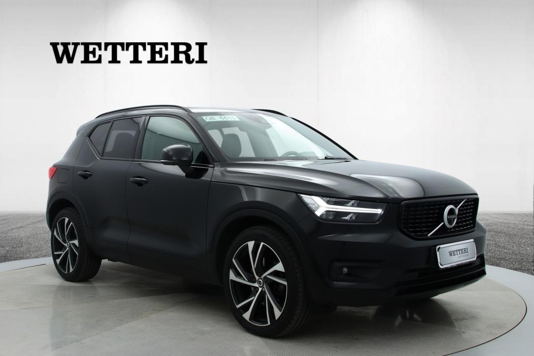 VOLVO XC40 2019