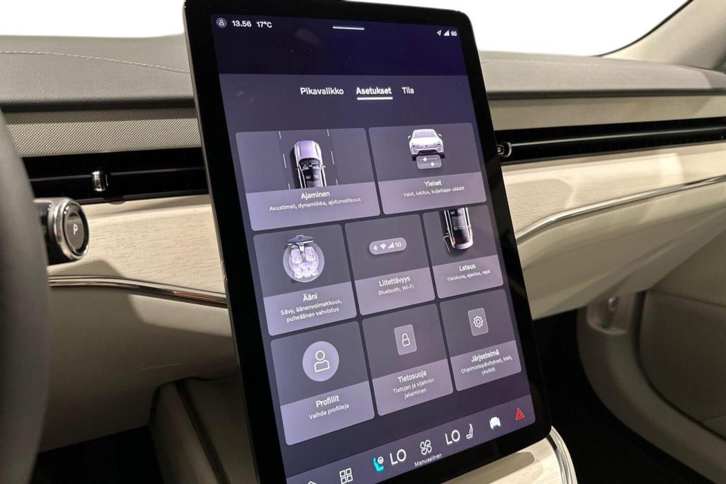 VOLVO ES90 2026
