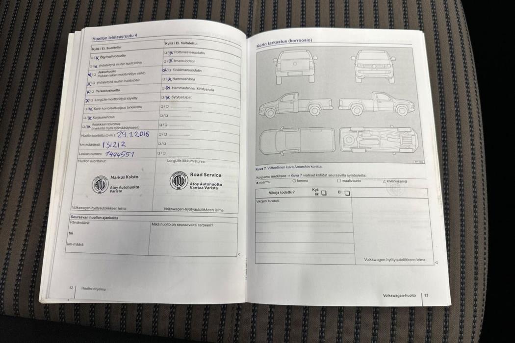 VOLKSWAGEN Amarok 2013