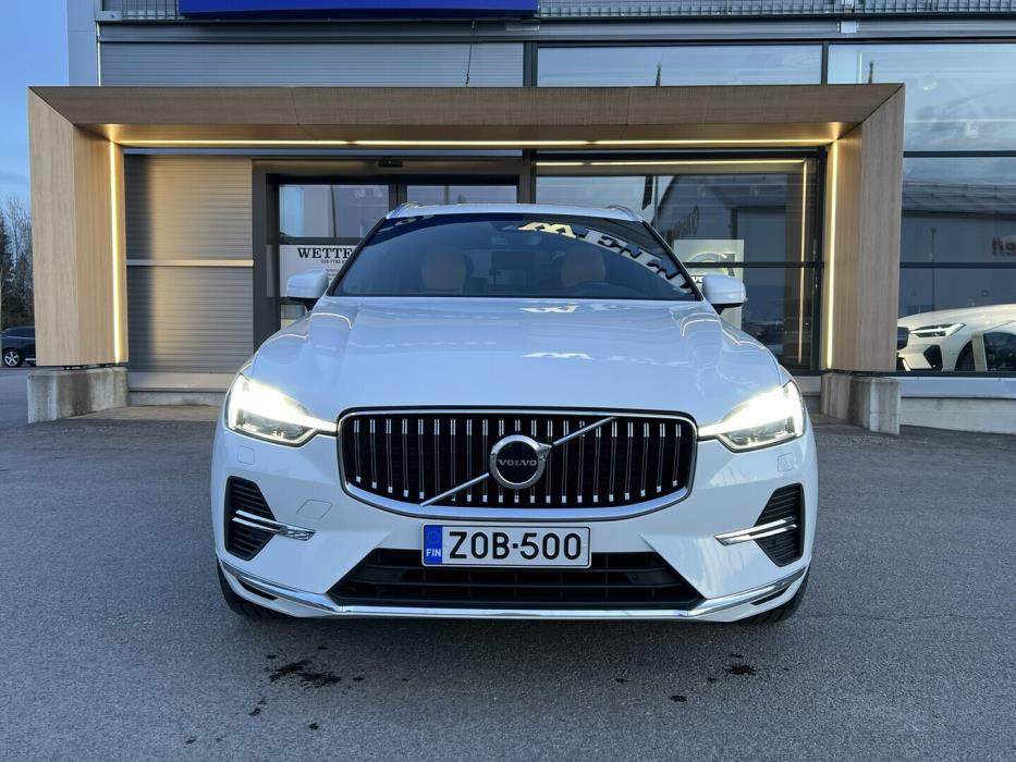 VOLVO XC60 2022