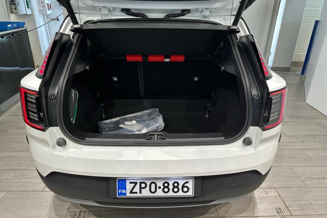 VOLVO EX30 Cross Country 2026