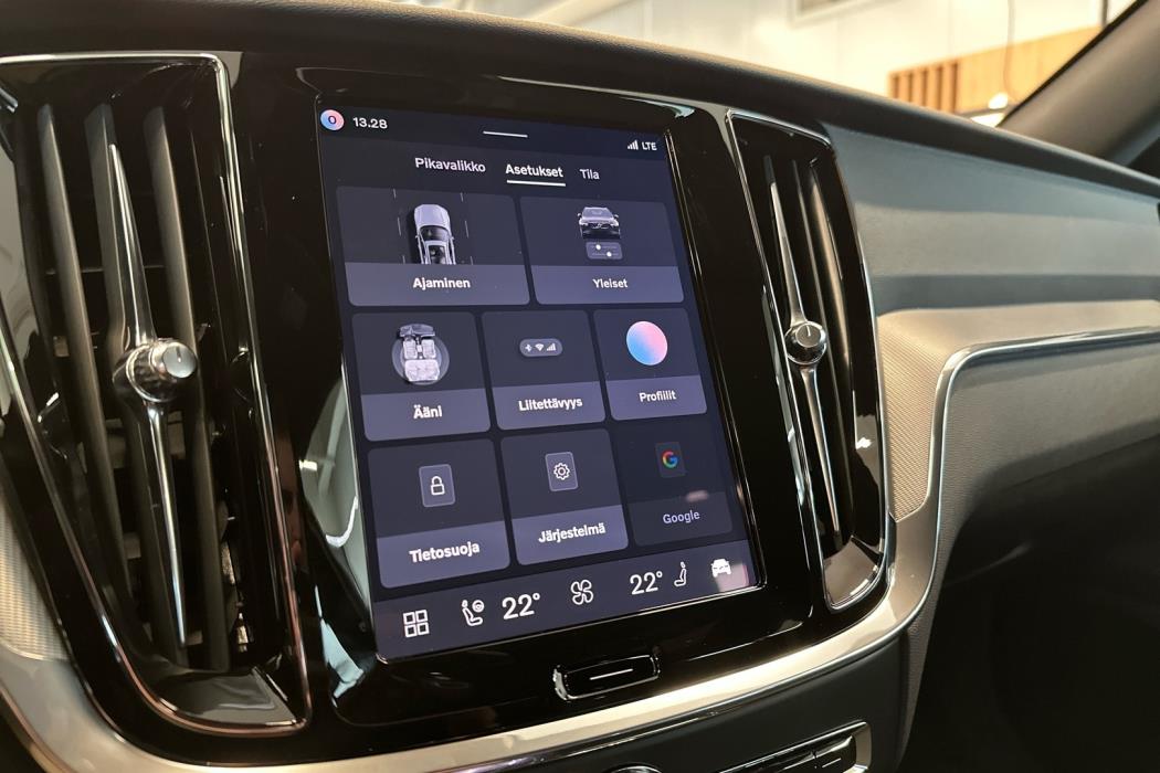 VOLVO V60 2026