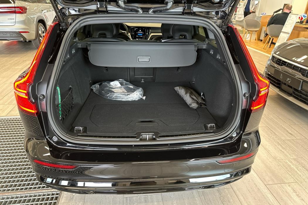 VOLVO V60 2026