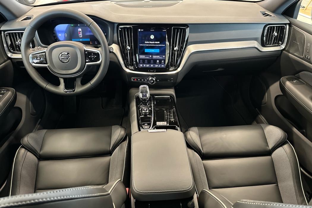 VOLVO V60 2026