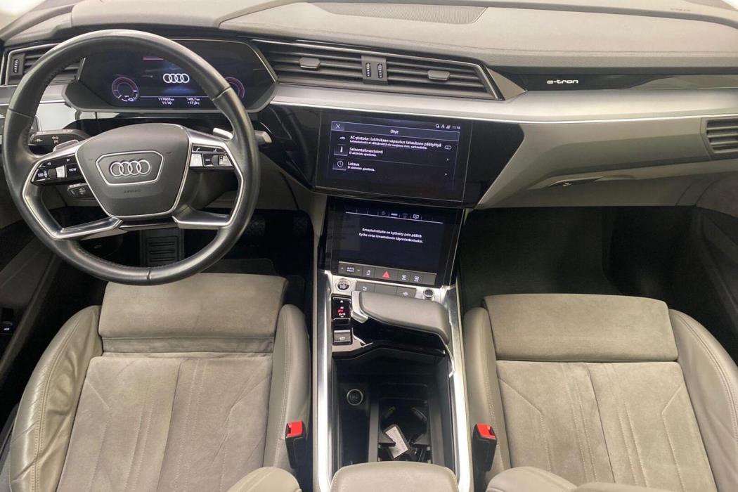 AUDI e-tron 2020