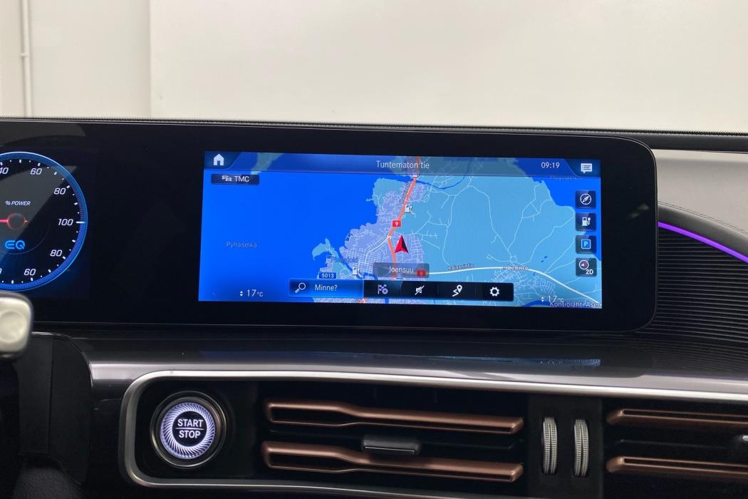 MERCEDES-BENZ EQC 2022