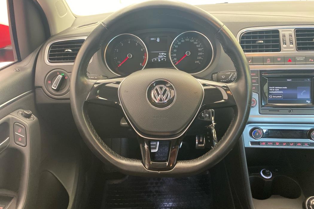 VOLKSWAGEN Polo 2017