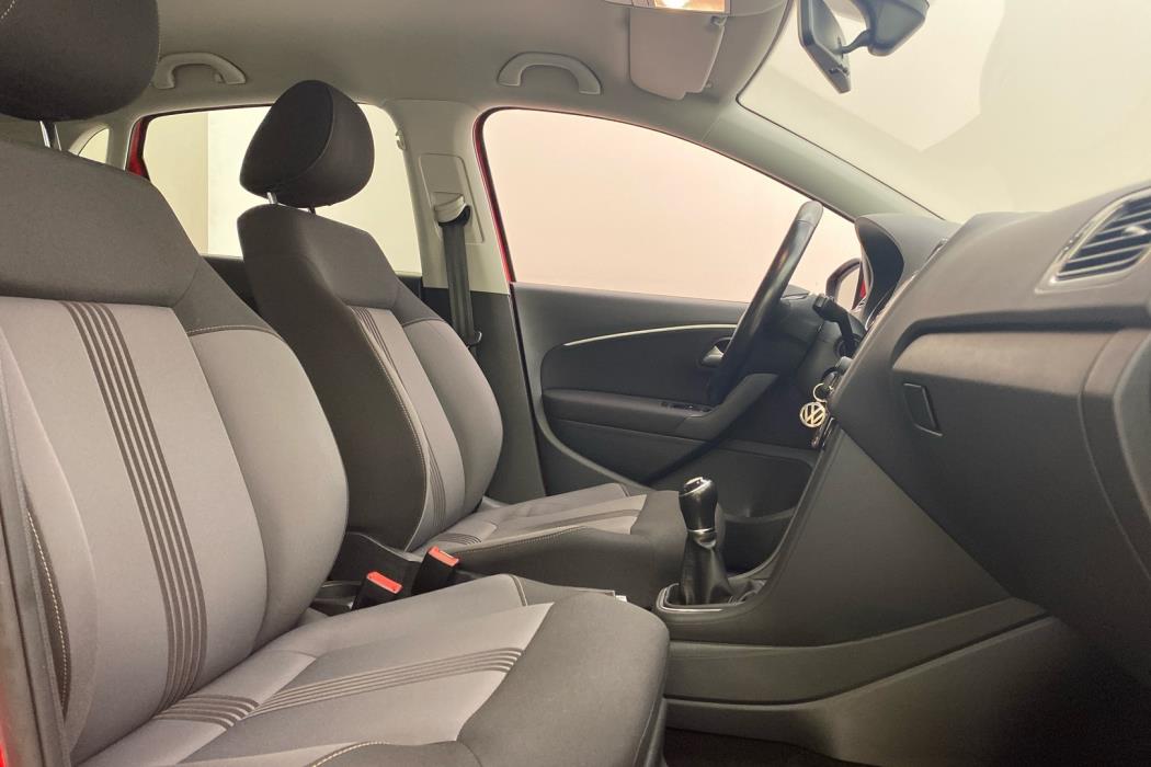 VOLKSWAGEN Polo 2017
