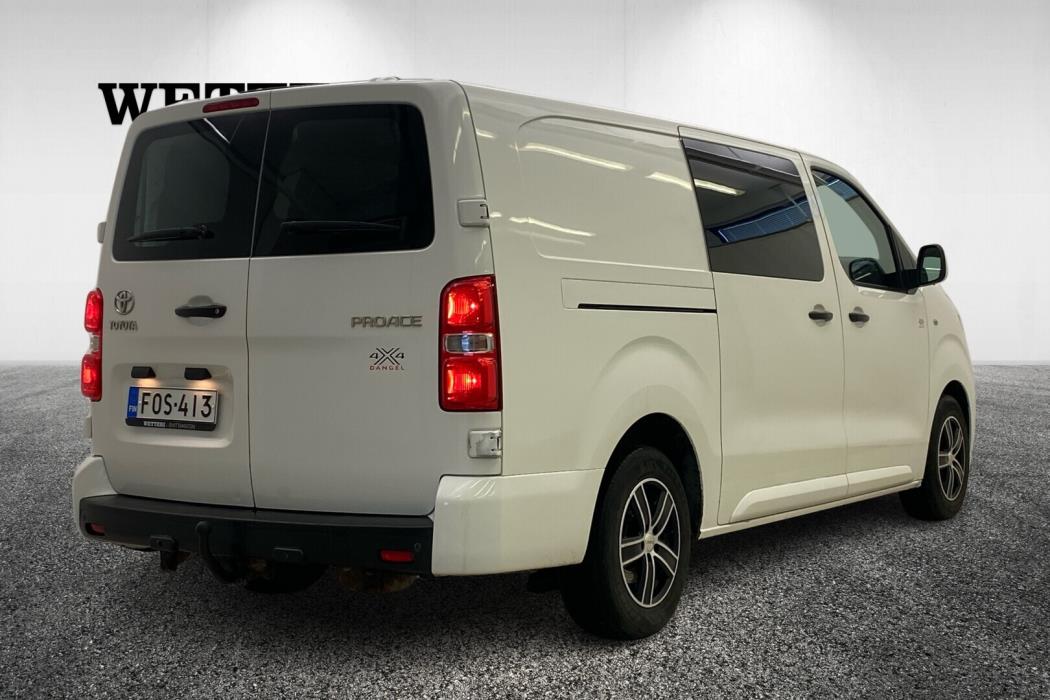 TOYOTA Proace 2021