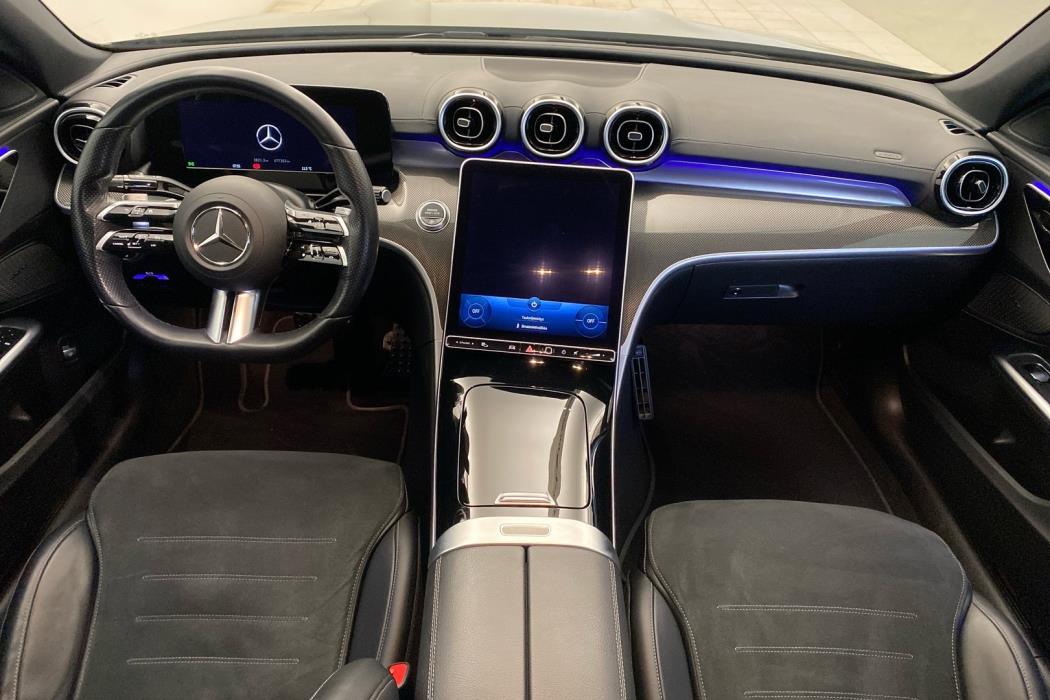 MERCEDES-BENZ C 2022