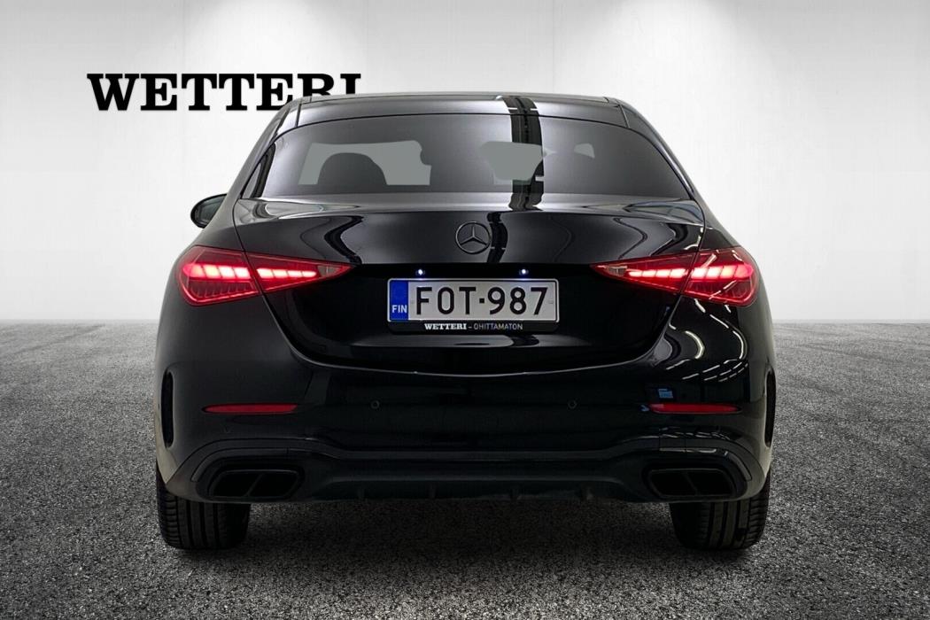 MERCEDES-BENZ C 2022