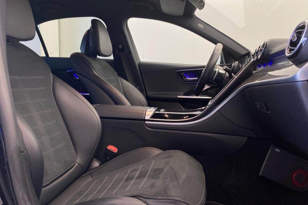 MERCEDES-BENZ C 2022