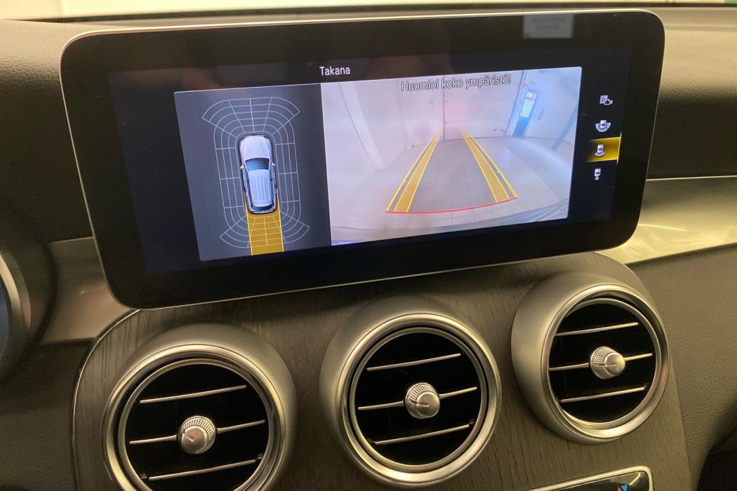 MERCEDES-BENZ GLC 2021