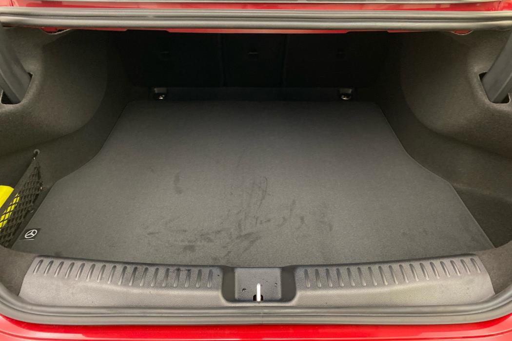 MERCEDES-BENZ CLA 2025