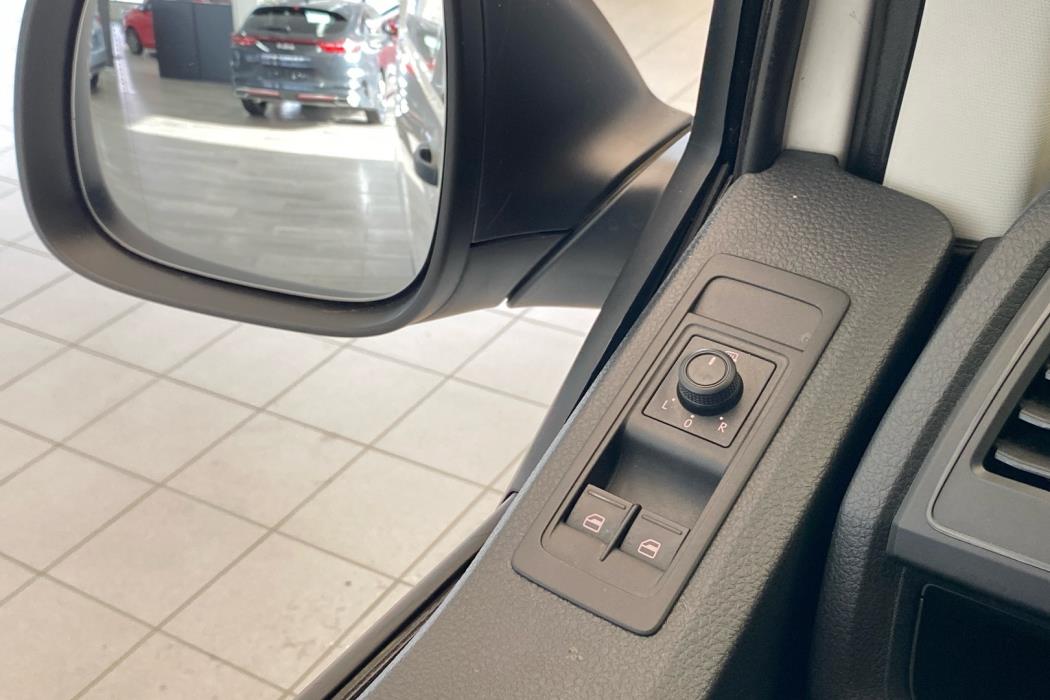 VOLKSWAGEN Transporter 2016