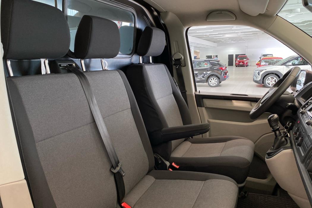 VOLKSWAGEN Transporter 2016