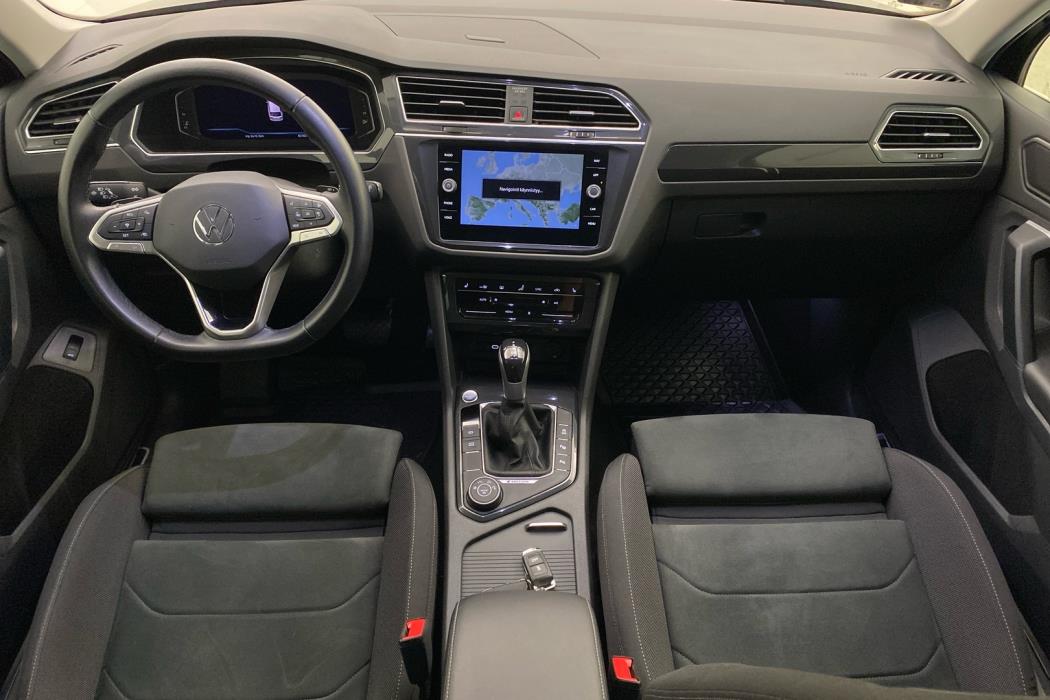 VOLKSWAGEN Tiguan 2022