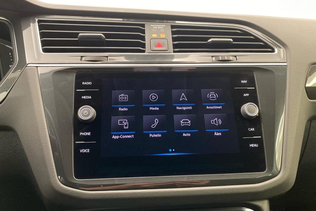 VOLKSWAGEN Tiguan 2022
