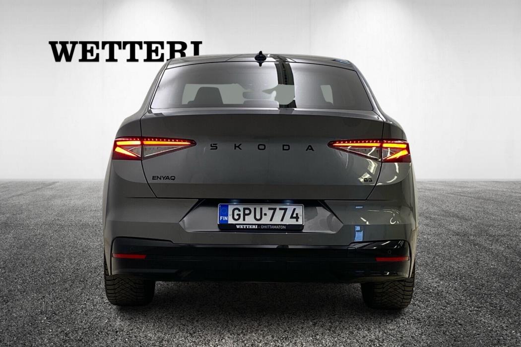 SKODA Enyaq 2024