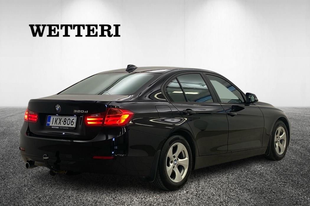 BMW 320 2012