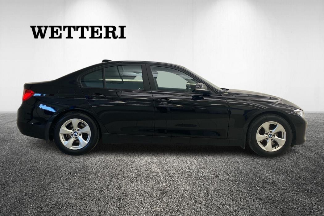 BMW 320 2012