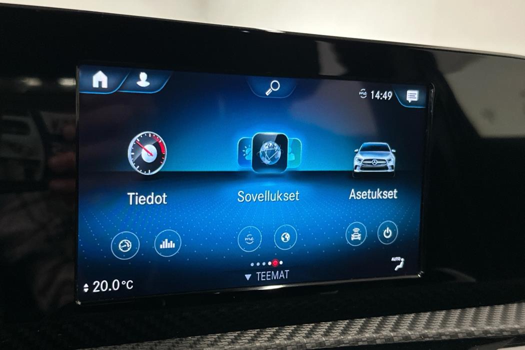 MERCEDES-BENZ A 2018