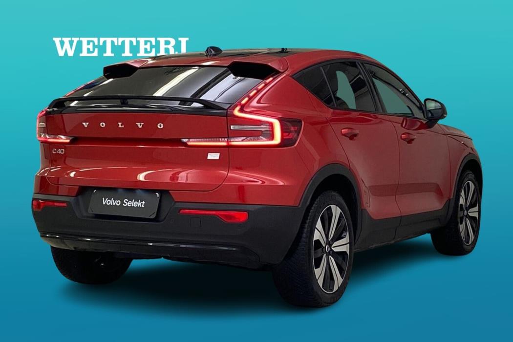 VOLVO C40 2023