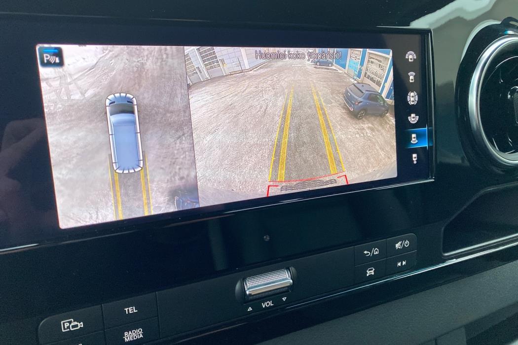 MERCEDES-BENZ Sprinter 2024