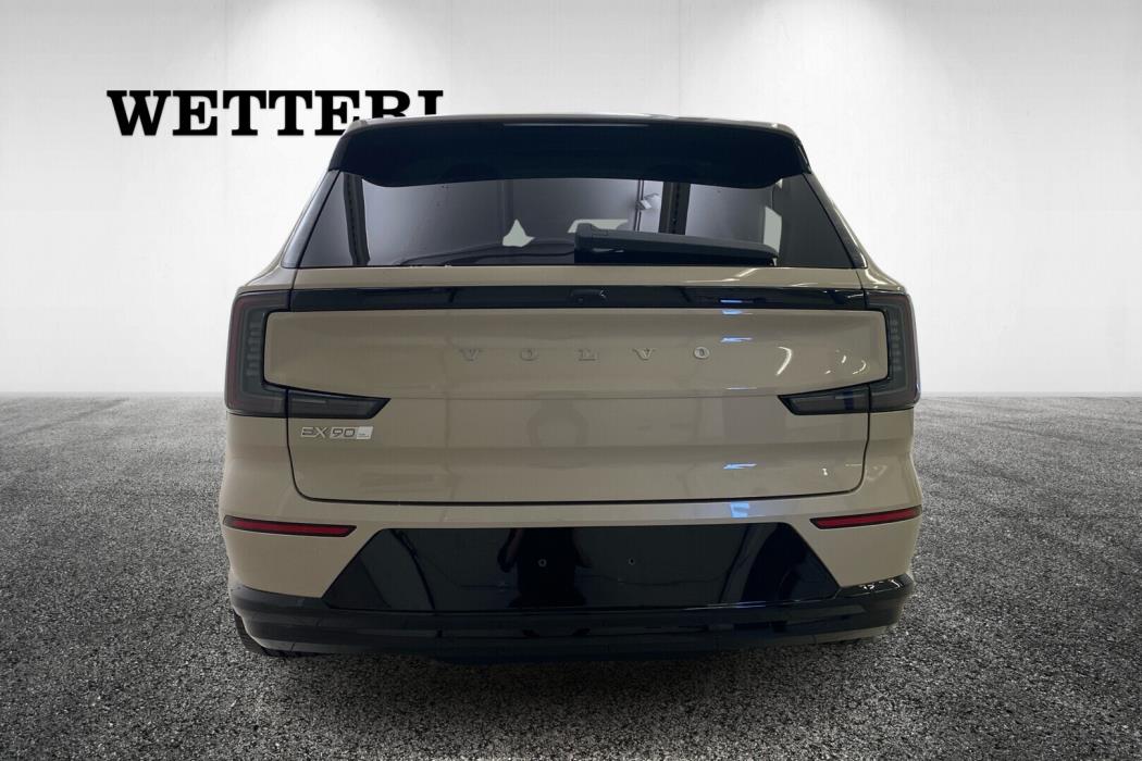 VOLVO EX90 2025