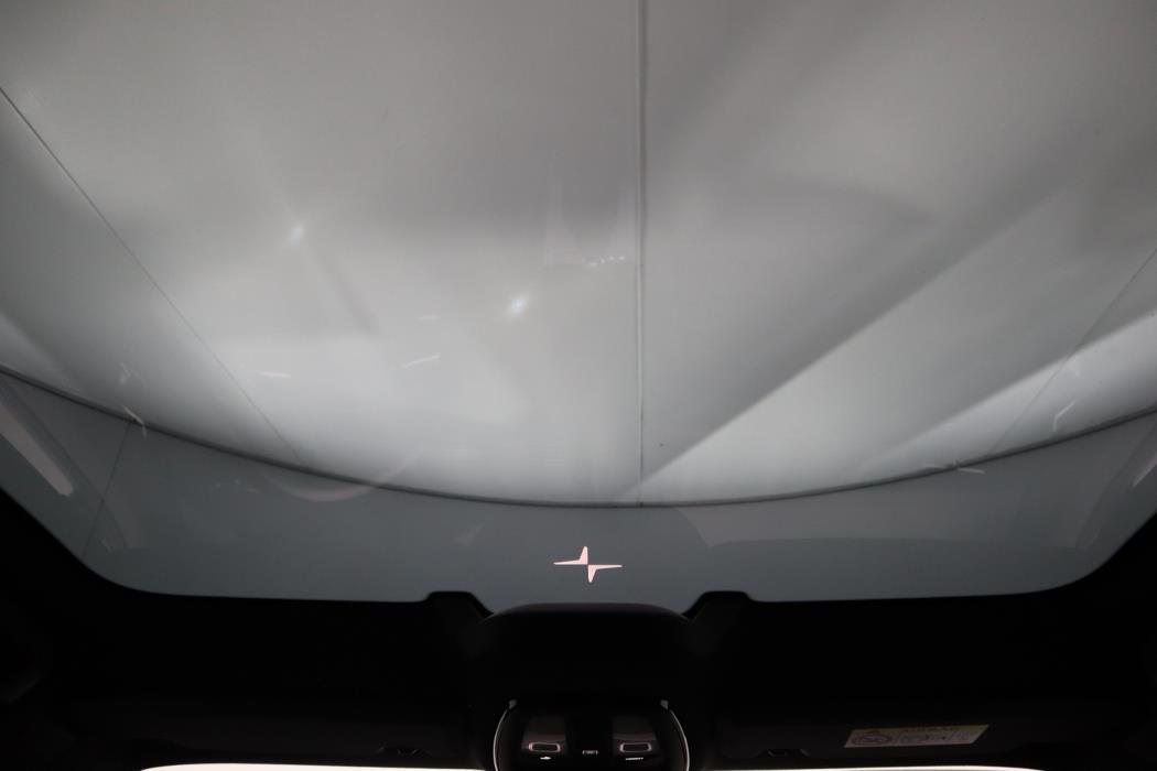 POLESTAR 2 2024