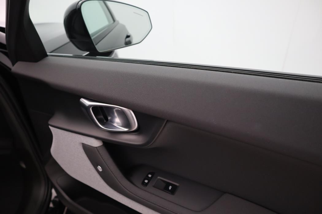 POLESTAR 2 2024