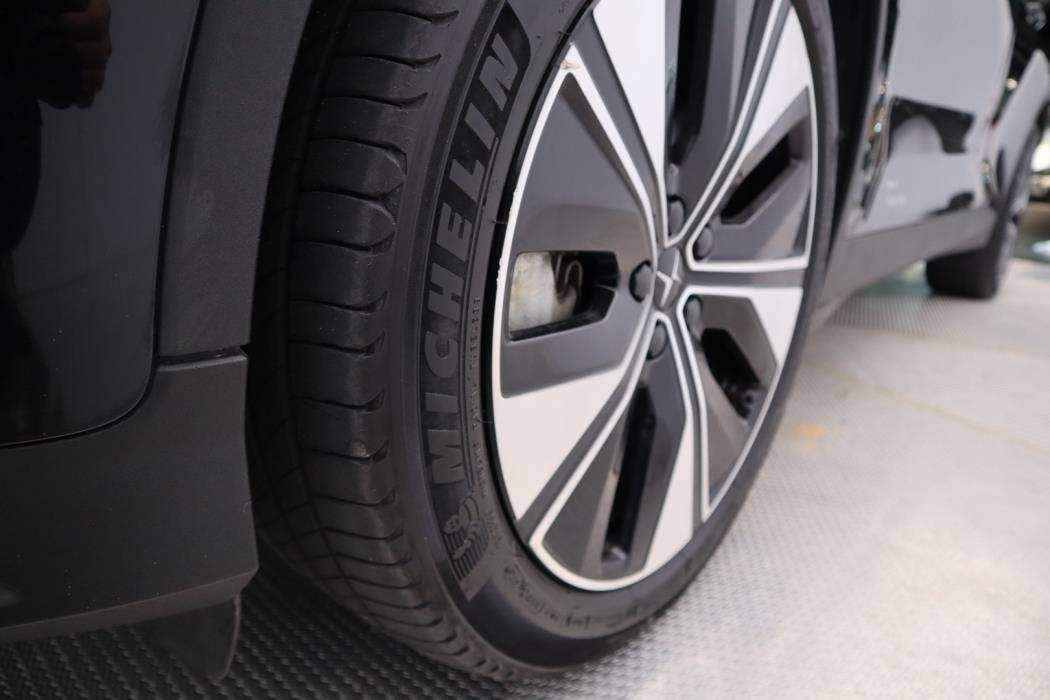 POLESTAR 2 2024