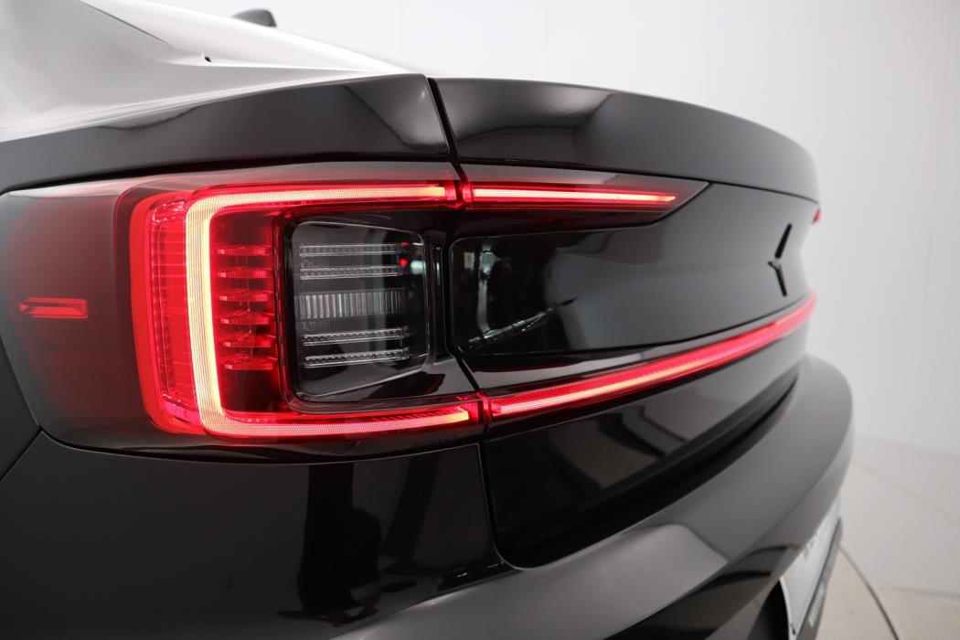 POLESTAR 2 2024