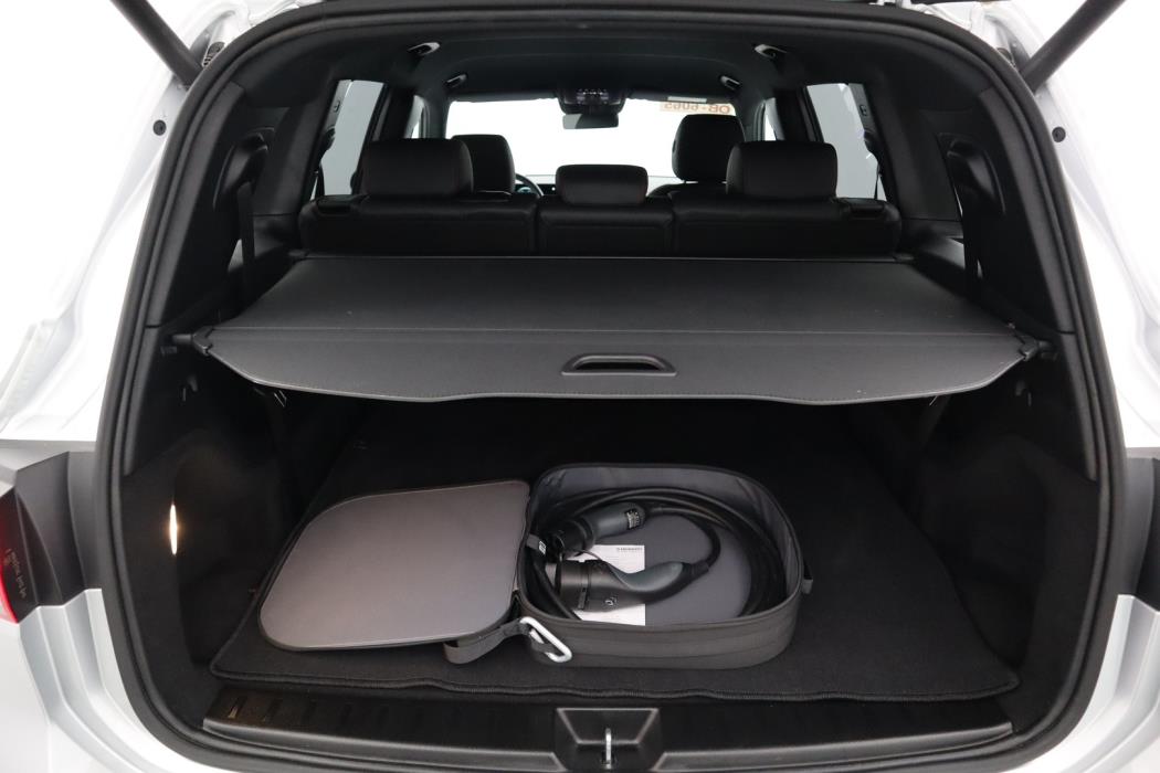 MERCEDES-BENZ EQB 2024