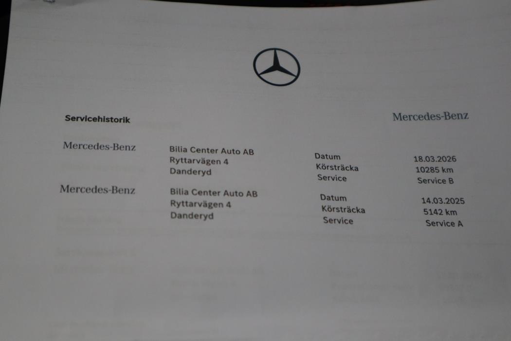 MERCEDES-BENZ EQB 2024