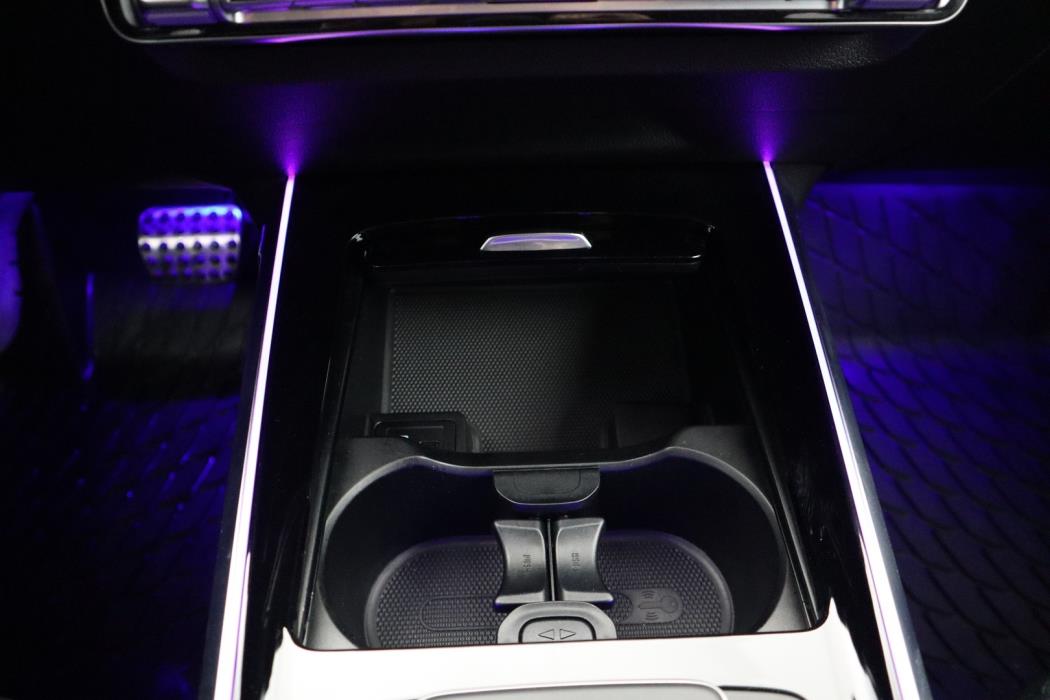 MERCEDES-BENZ EQB 2024