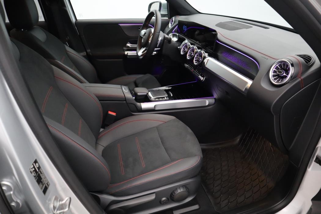 MERCEDES-BENZ EQB 2024