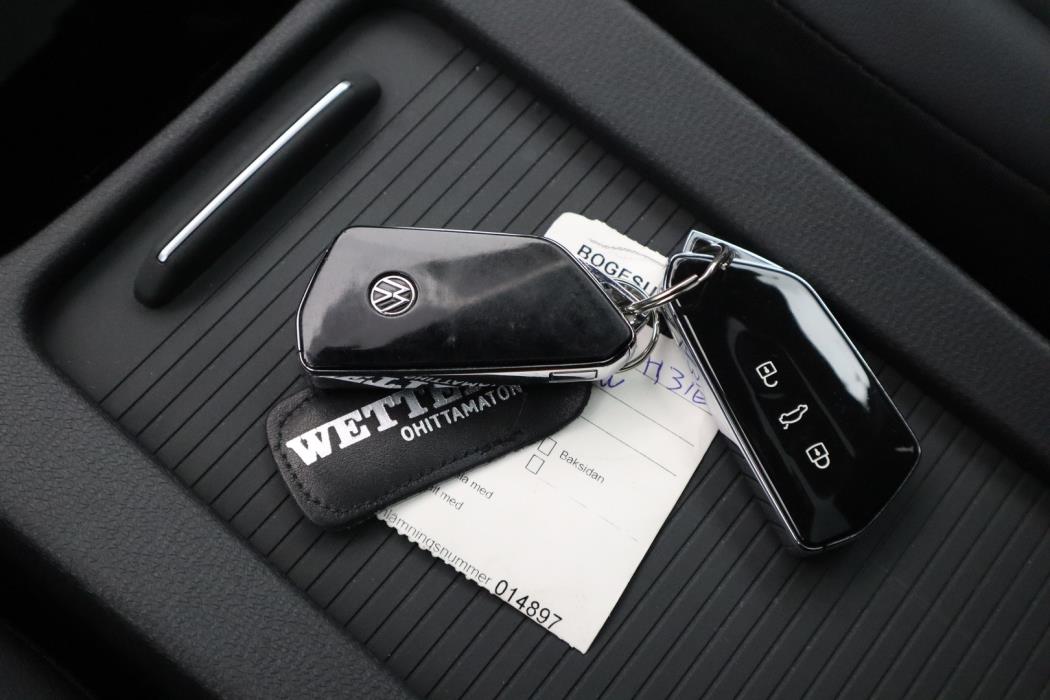 VOLKSWAGEN ID.4 2023