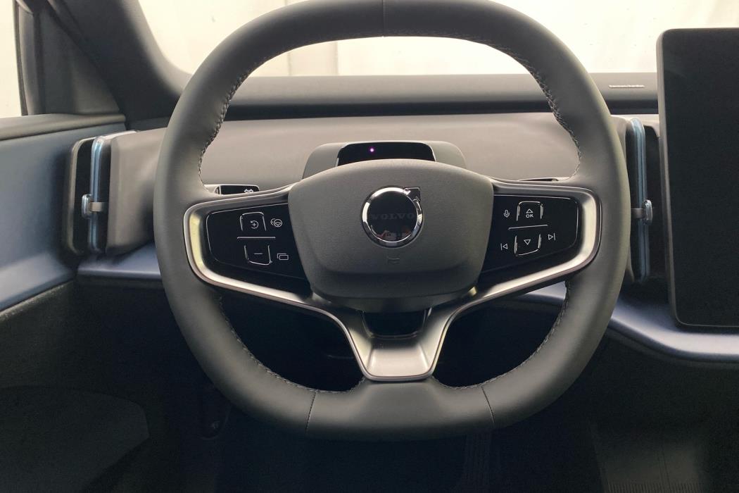 VOLVO EX30 2027