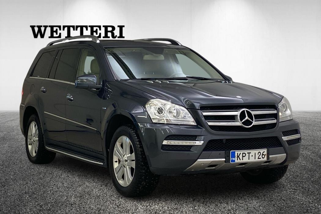 MERCEDES-BENZ GL 2011