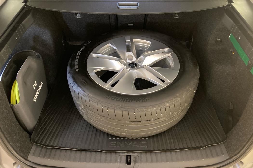 SKODA Enyaq 2023
