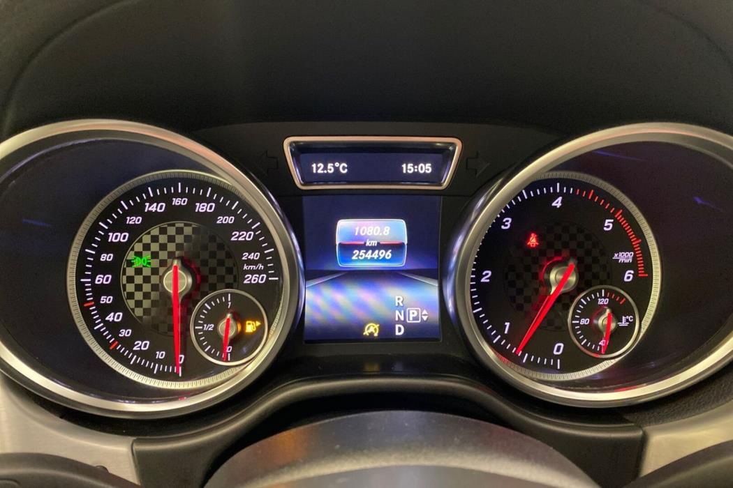 MERCEDES-BENZ GLE 2016