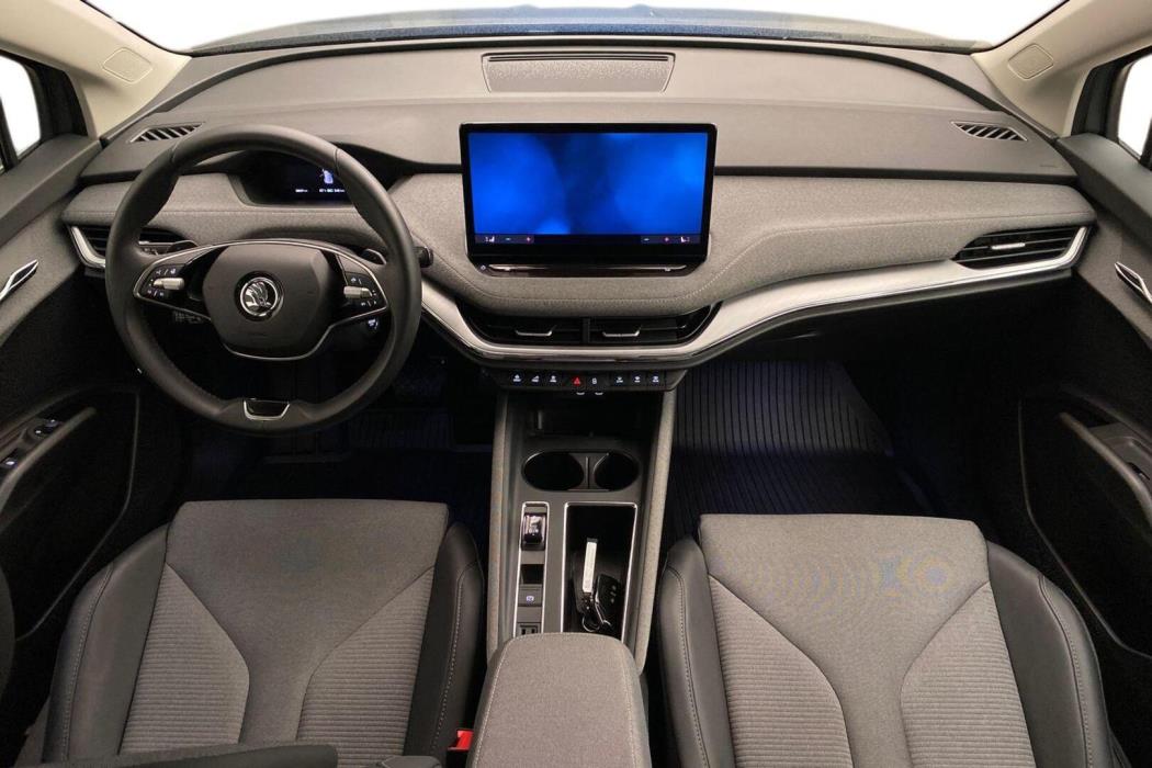 SKODA Enyaq 2025