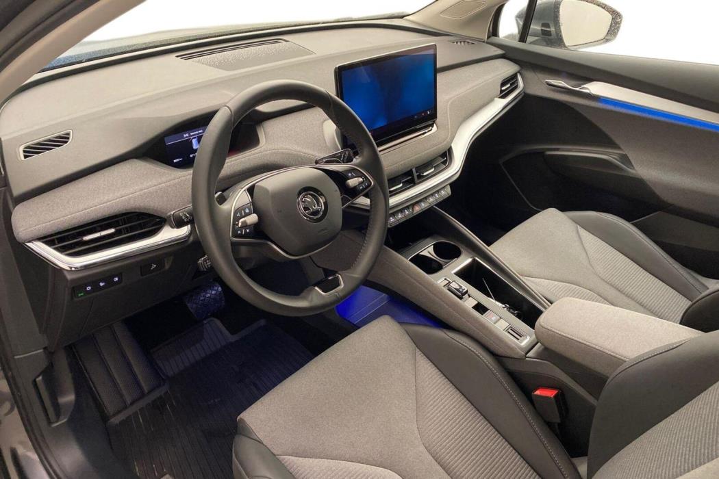 SKODA Enyaq 2025