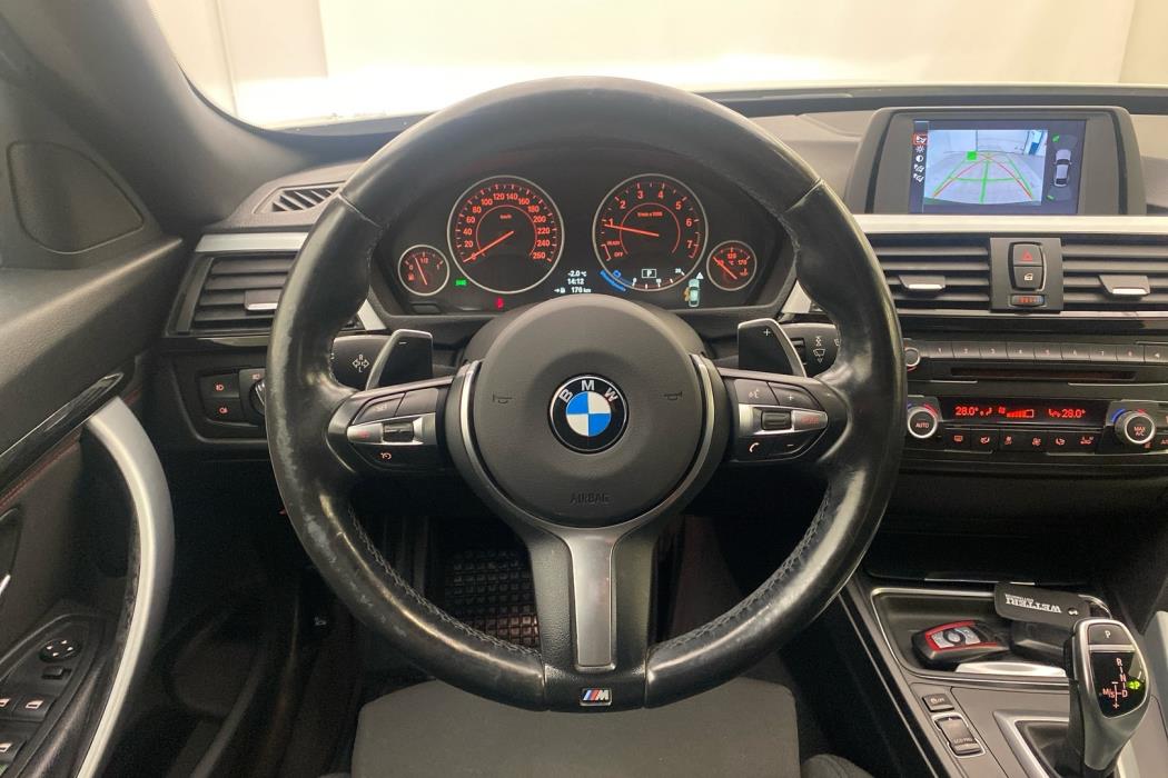 BMW 320 Gran Turismo 2013