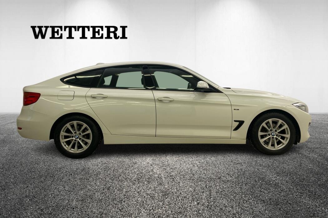 BMW 320 Gran Turismo 2013