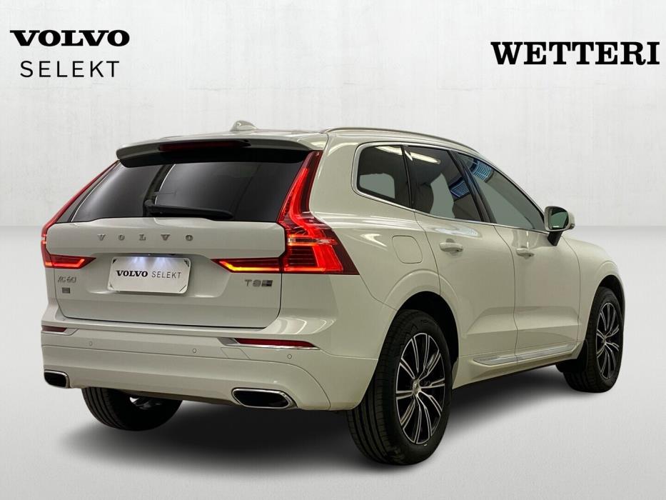 VOLVO XC60 2020