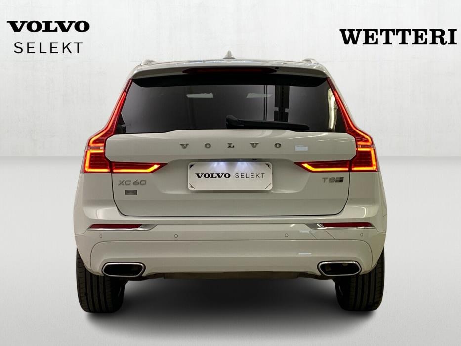 VOLVO XC60 2020