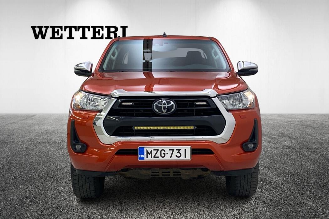 TOYOTA Hilux 2021